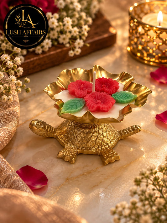 Golden Turtle Bloom Urli
